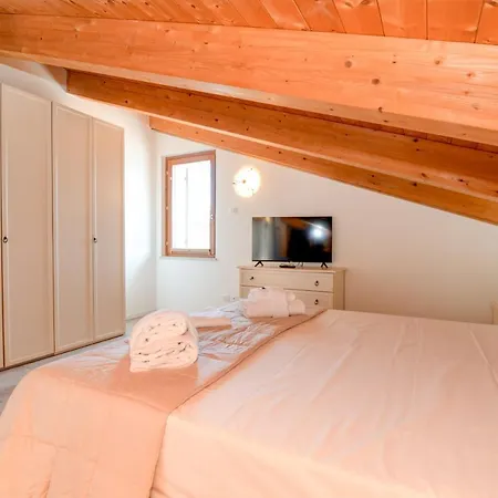 Rosa Del Apartment Peschiera del Garda
